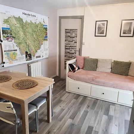 La Casa Di Giulietta Guest house Saint-Just-Malmont